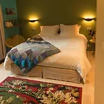 Eden 4*