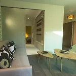 Oda ve Kahvaltı Eden 4*