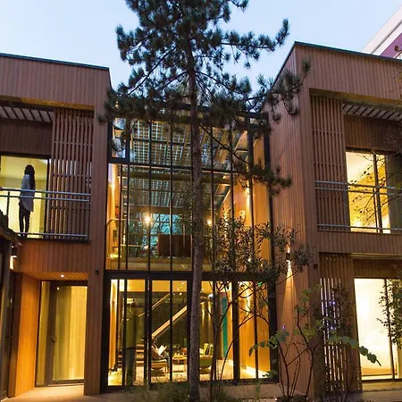 Eden Bed & Breakfast Paříž