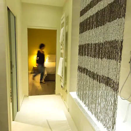 Bed & Breakfast Eden Paris