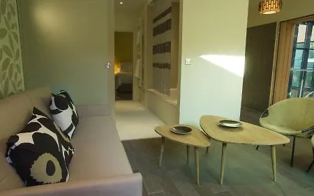 Eden Bed & Breakfast Paris