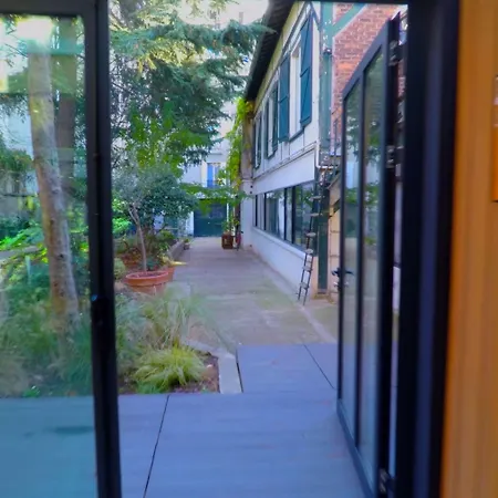 Bed & Breakfast Eden 4*