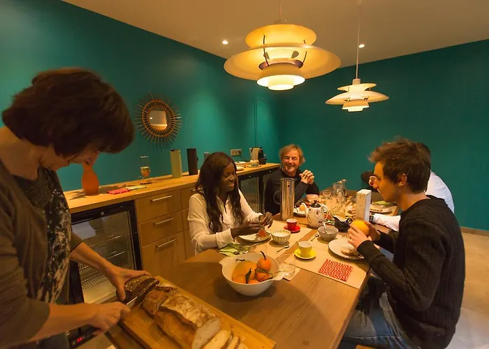 Bed & Breakfast Eden Paris