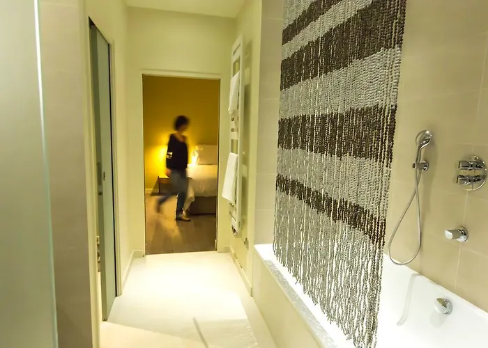 Bed & Breakfast Eden Paris