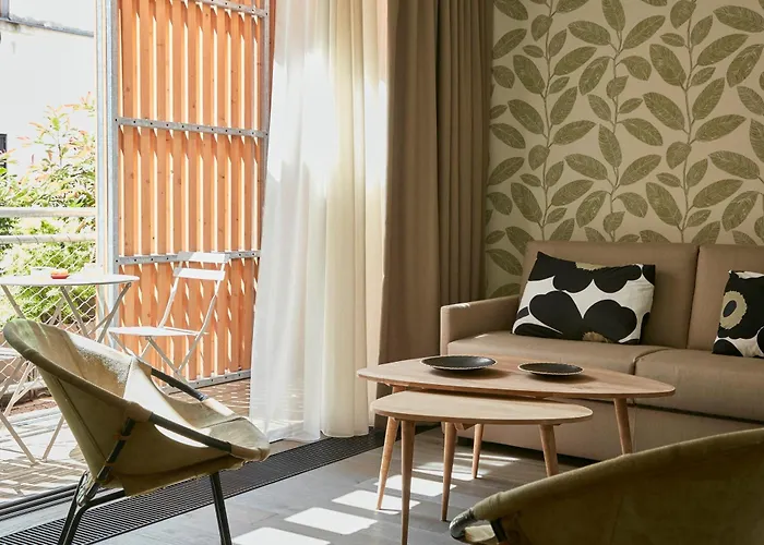 Bed & Breakfast Eden Paris