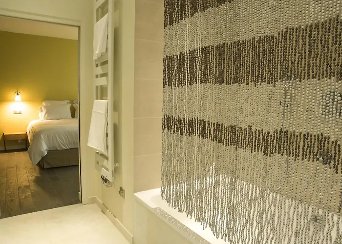 Eden Bed & Breakfast Paris